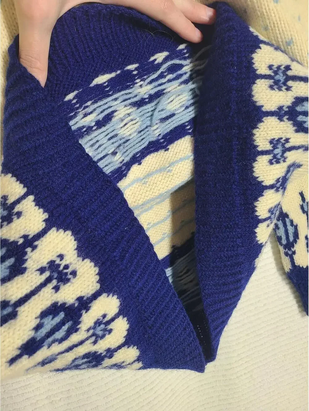 Vintage 60s Norwegian Knit Sweater Women's M Hand Knit Blue Drip Intarsia Norway - Picture 6 of 10